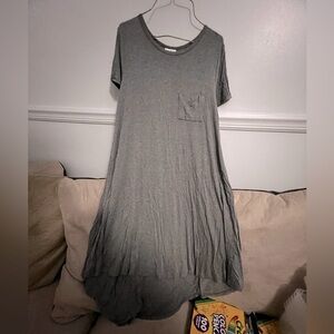 Carly Lularoe pocket tee dress size XS